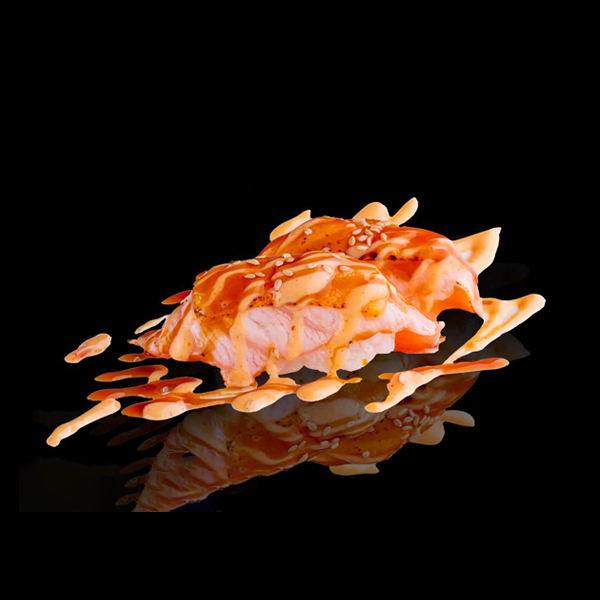 NIGIRI QUESO SALMÓN FLAMBEADO